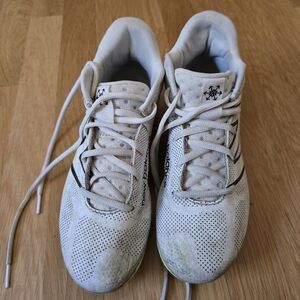 New Balance Lax Cleats Sz 5